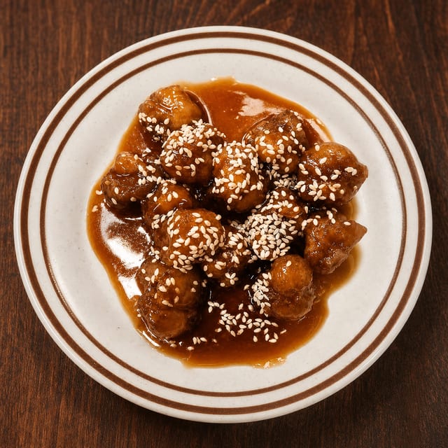 Sesame Chicken Golden Rounder (In Sauce).