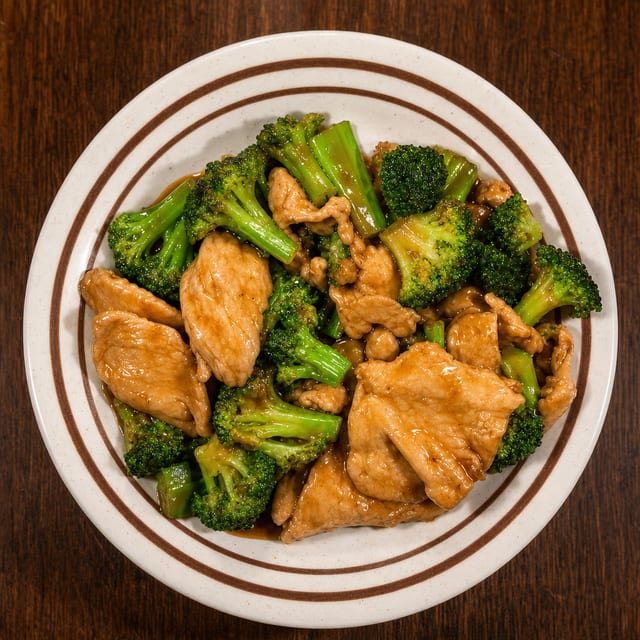 Chicken With Broccoli (PT).